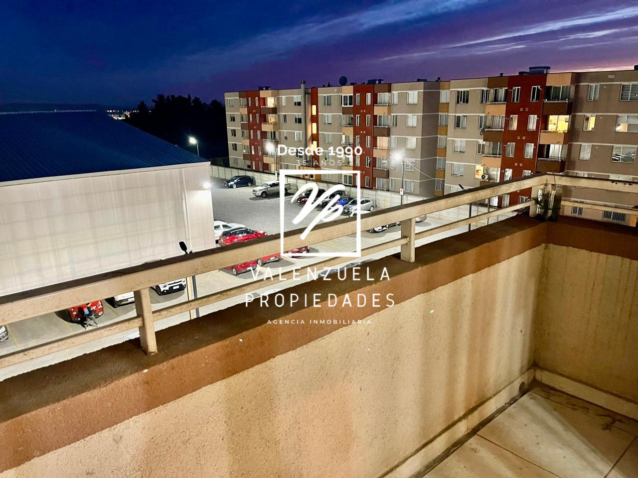 Condominio Alto Lomas Del Carmen 2 Dormitorios, Estacionamiento